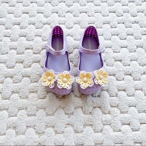 Mini Melissa Scented Toddler Jelly Shoes. Padded for comfort. Perfect Condition!